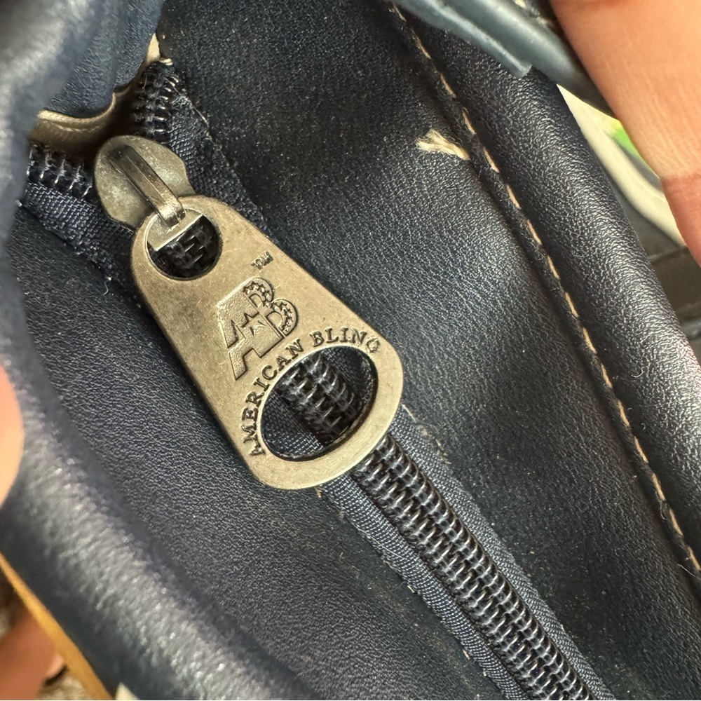American Bling Y2K Navy Star Studded Crossbody Bag - Picture 5 of 7